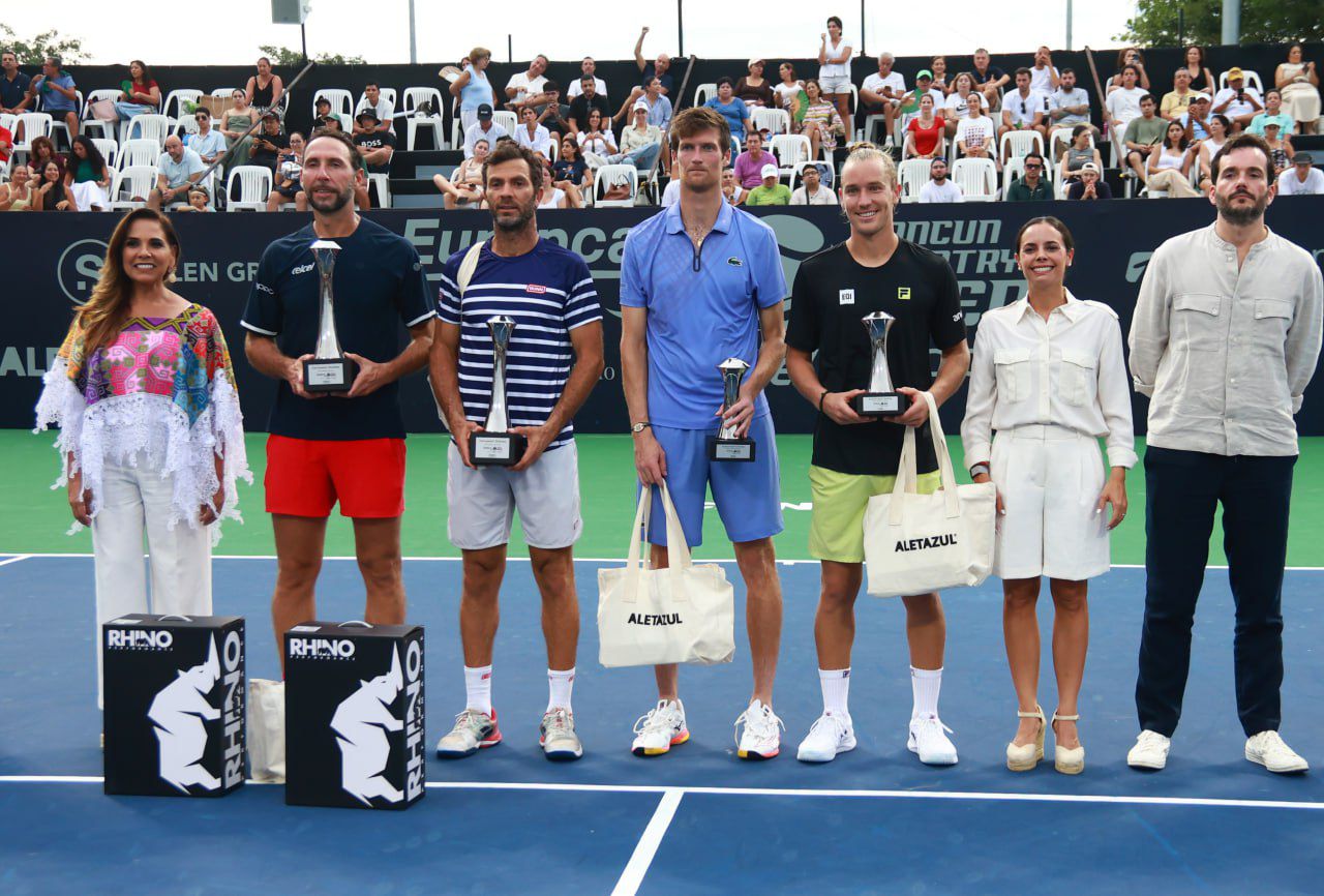 uploads/6/32/01 (2204).Jpeg